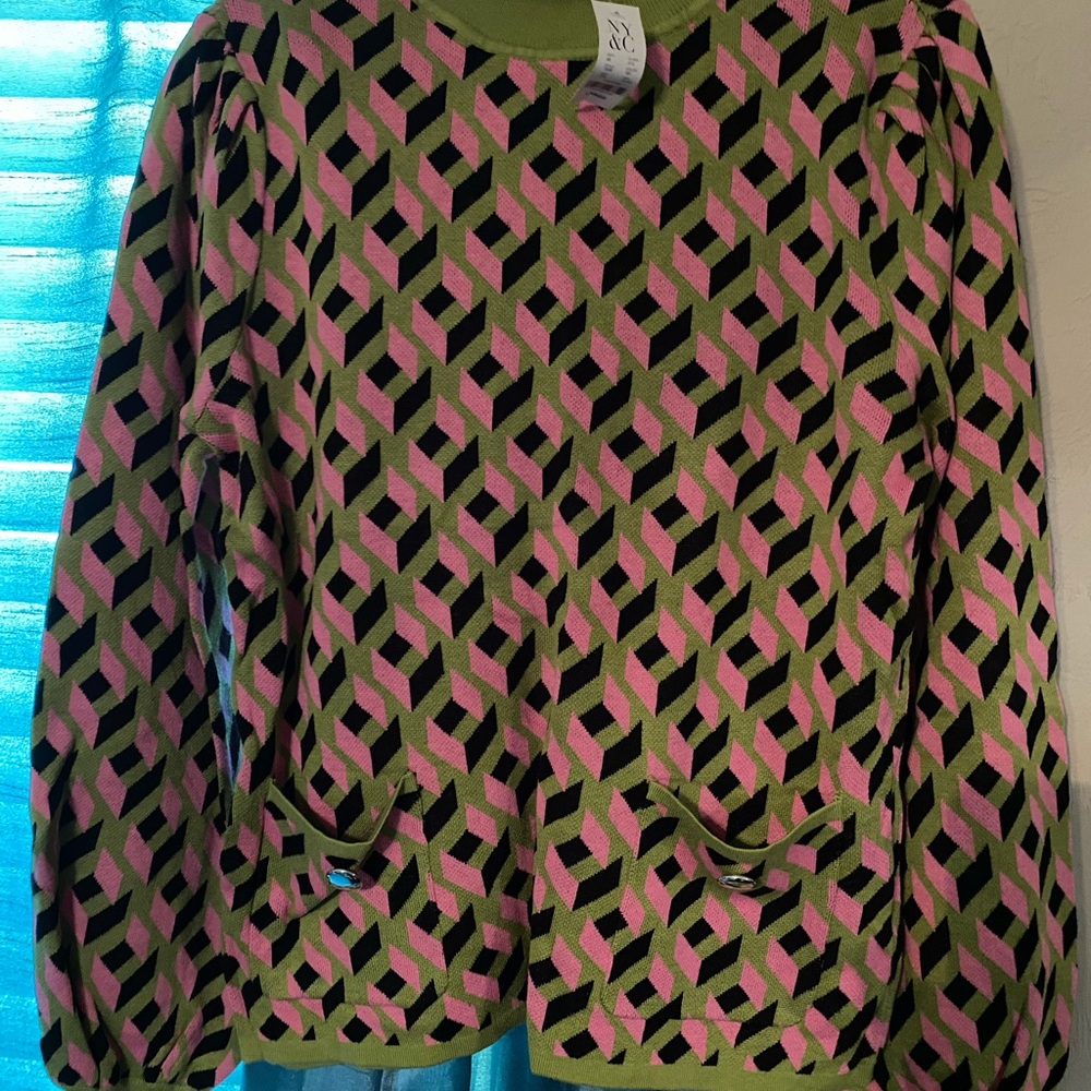 New York & Company Green and Pink Geometric Knit Sweater